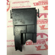 Корпус блоку запобіжників Renault Trafic III 2014-2021 758A68701R
